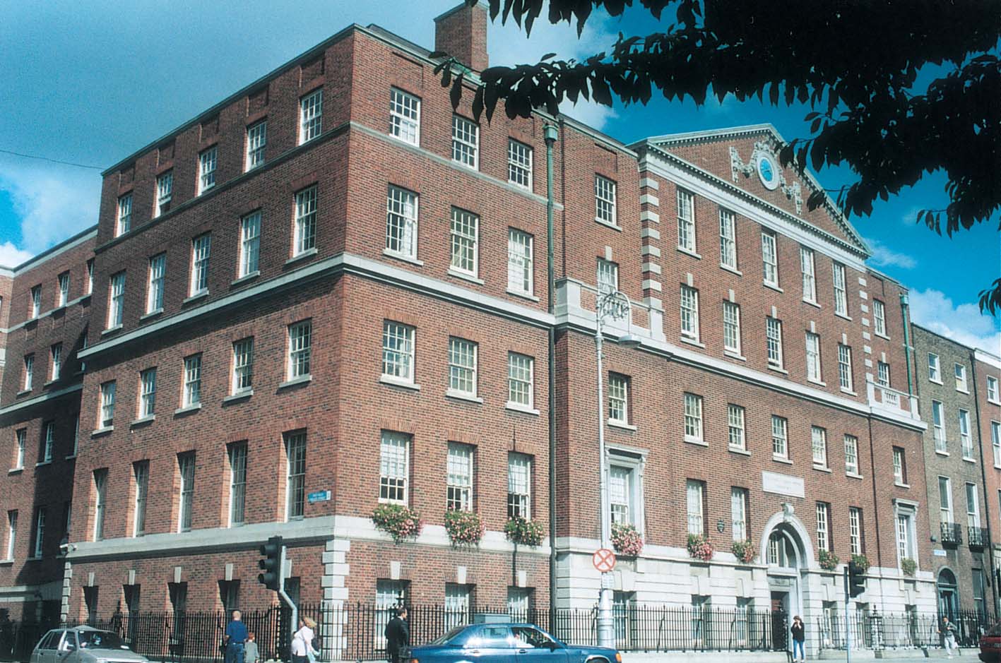 Dr Peter Boylan A Master retires